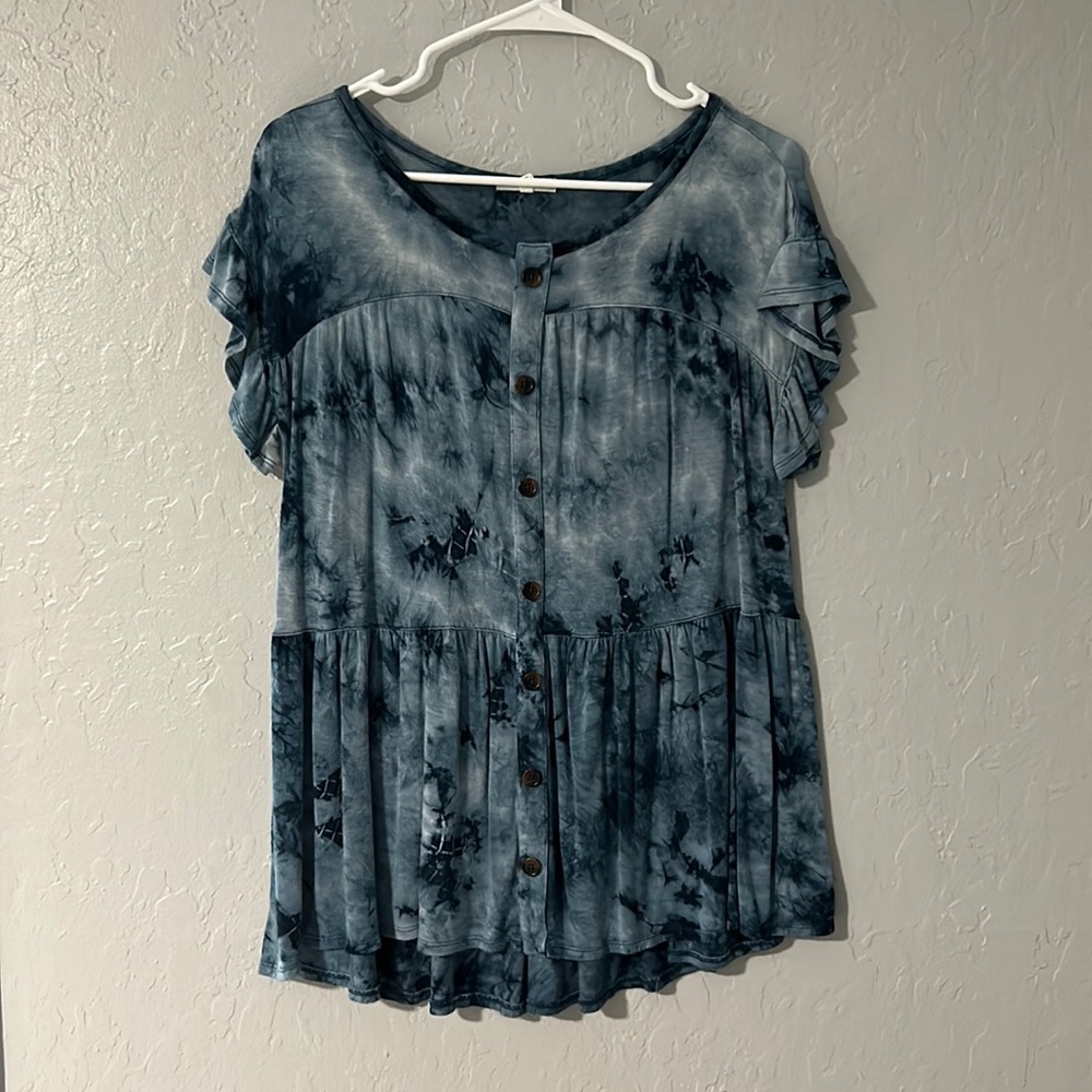 Maurice’s tie dye drop waist top